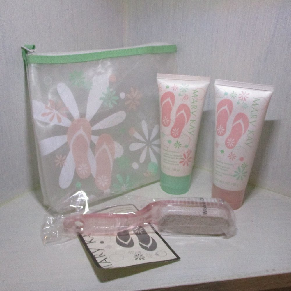 Rosemary Mint Pedicure Kit Foot Soak Balm Pumice Stone Brush Pouch